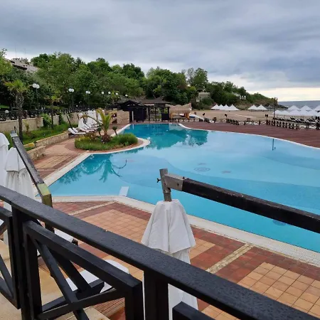 Daire Uli Apart - Oasis Resort & Spa *