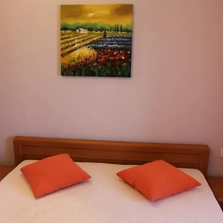 Uli Apart - Oasis Resort & Spa * Lozenets