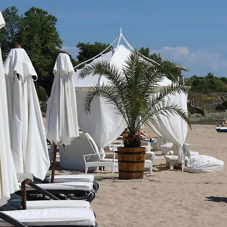 Uli Apart - Oasis Resort & Spa Lozenets